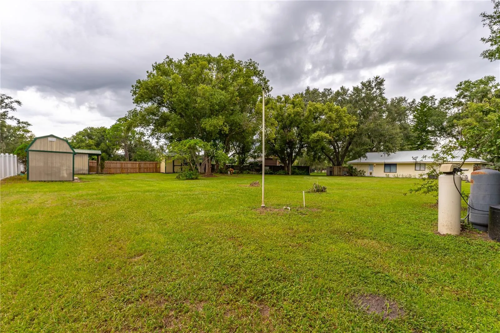 9349 EDISON RD