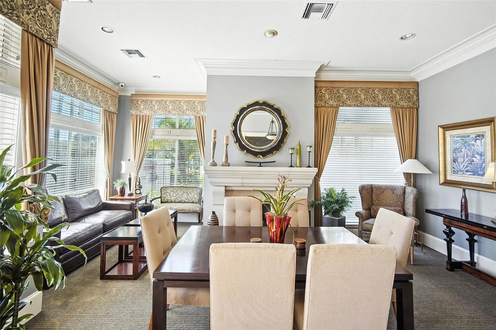 5304 BAY CLUB CIR
