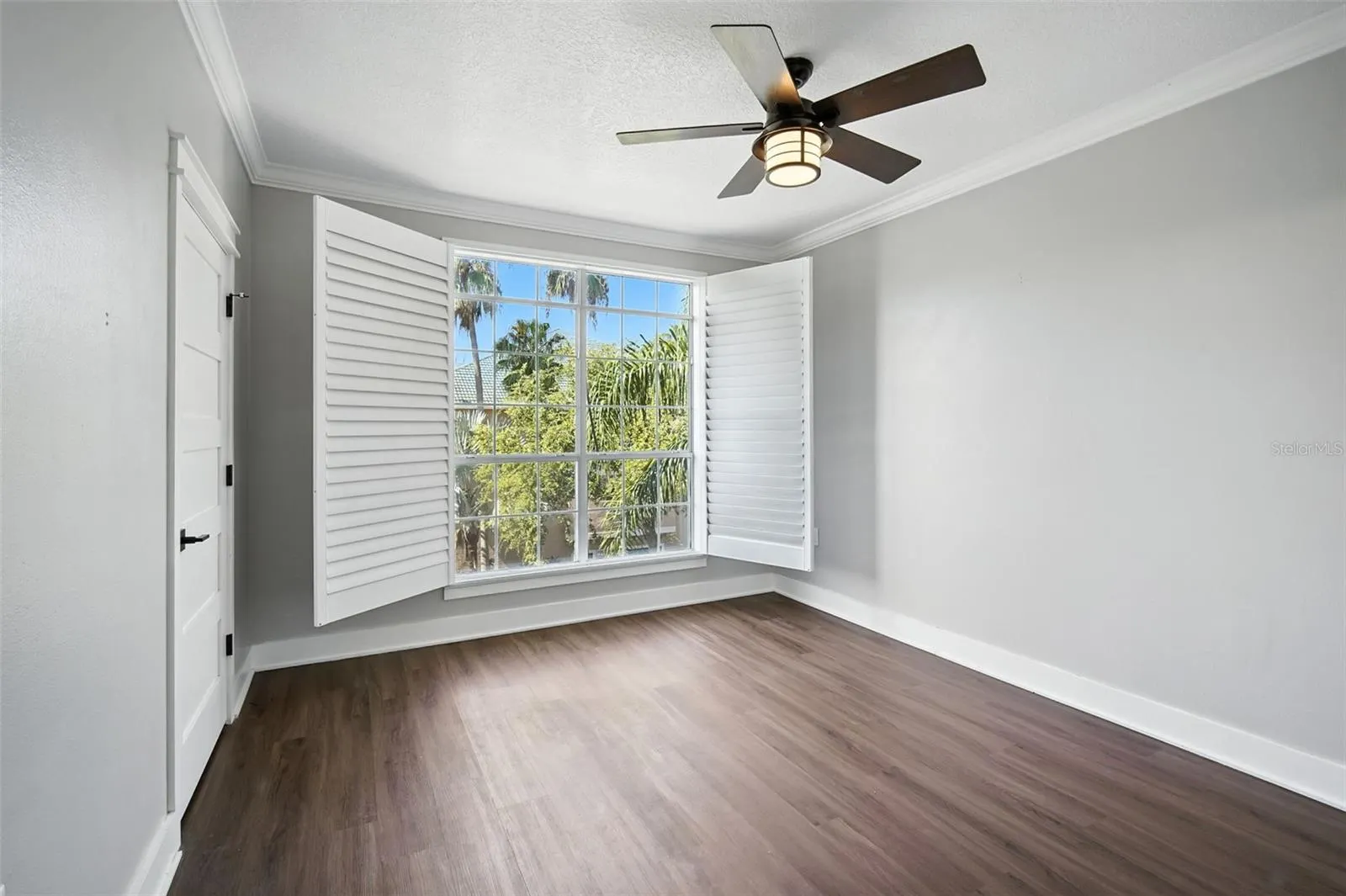5304 BAY CLUB CIR