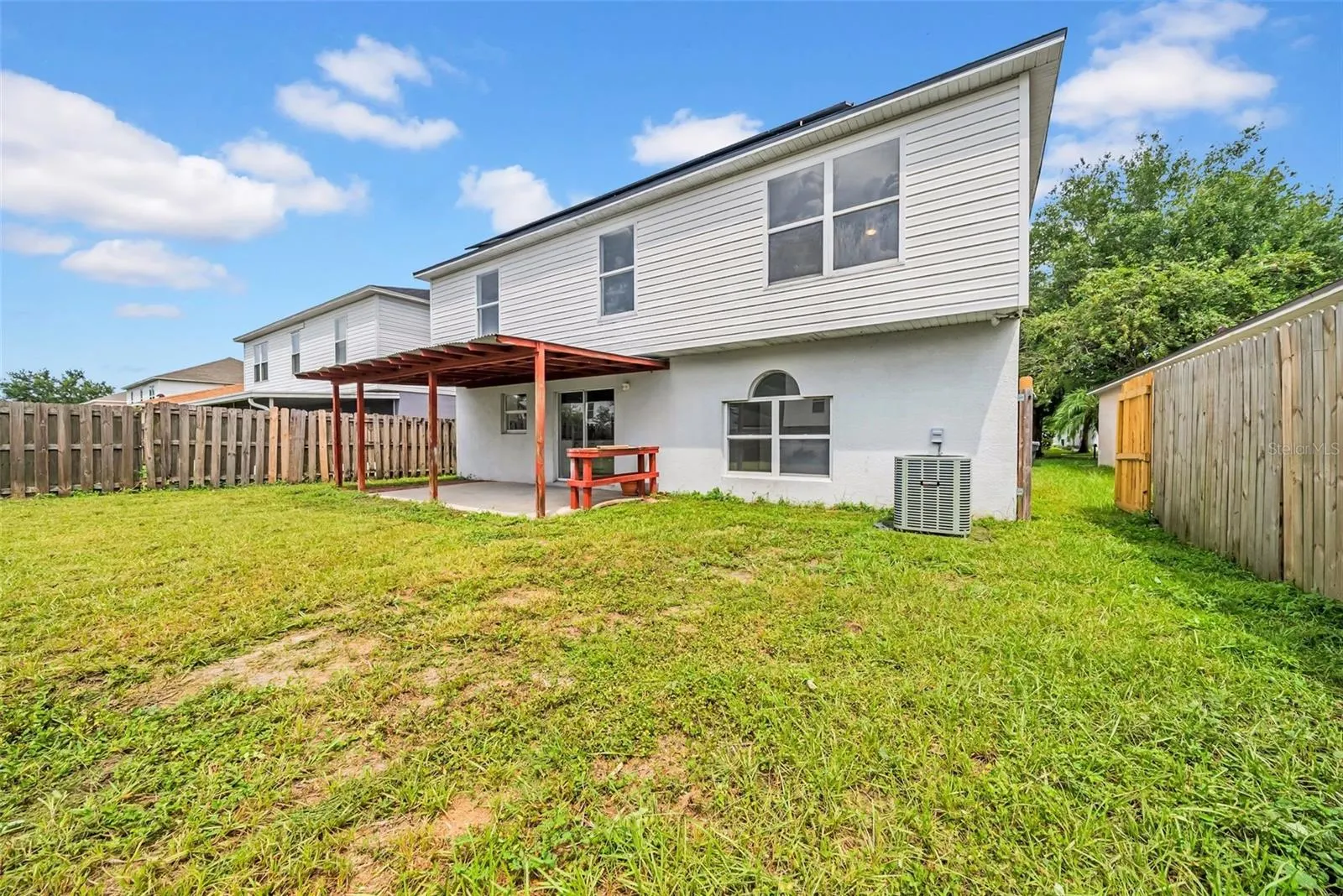 10337 RIVER BREAM DR