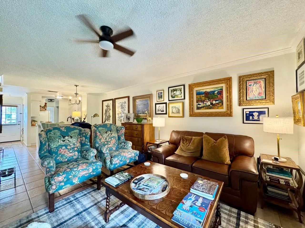 3358 W WYOMING CIR