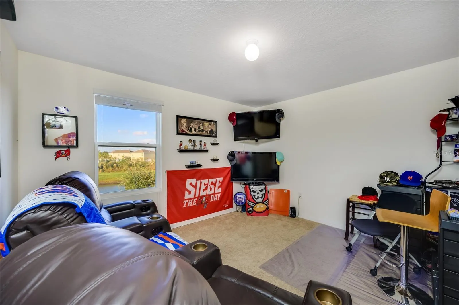 10530 WHISPERING HAMMOCK DR