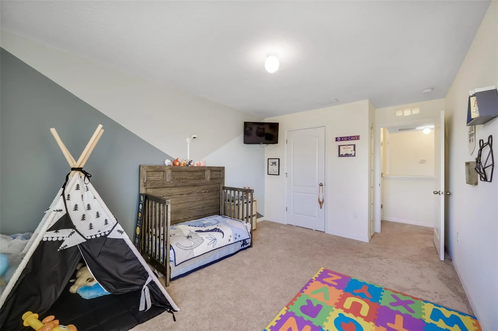 10530 WHISPERING HAMMOCK DR