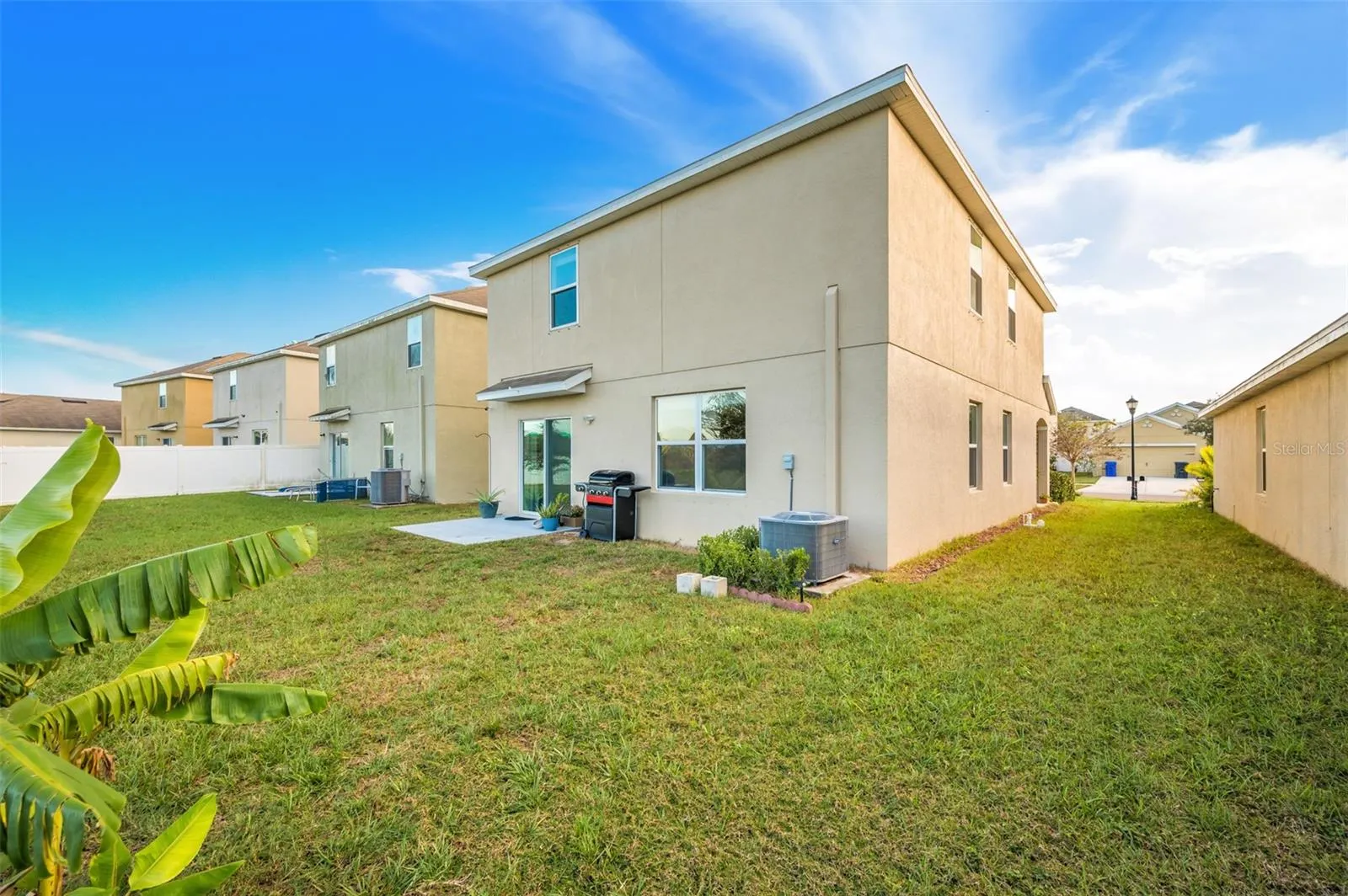 10530 WHISPERING HAMMOCK DR