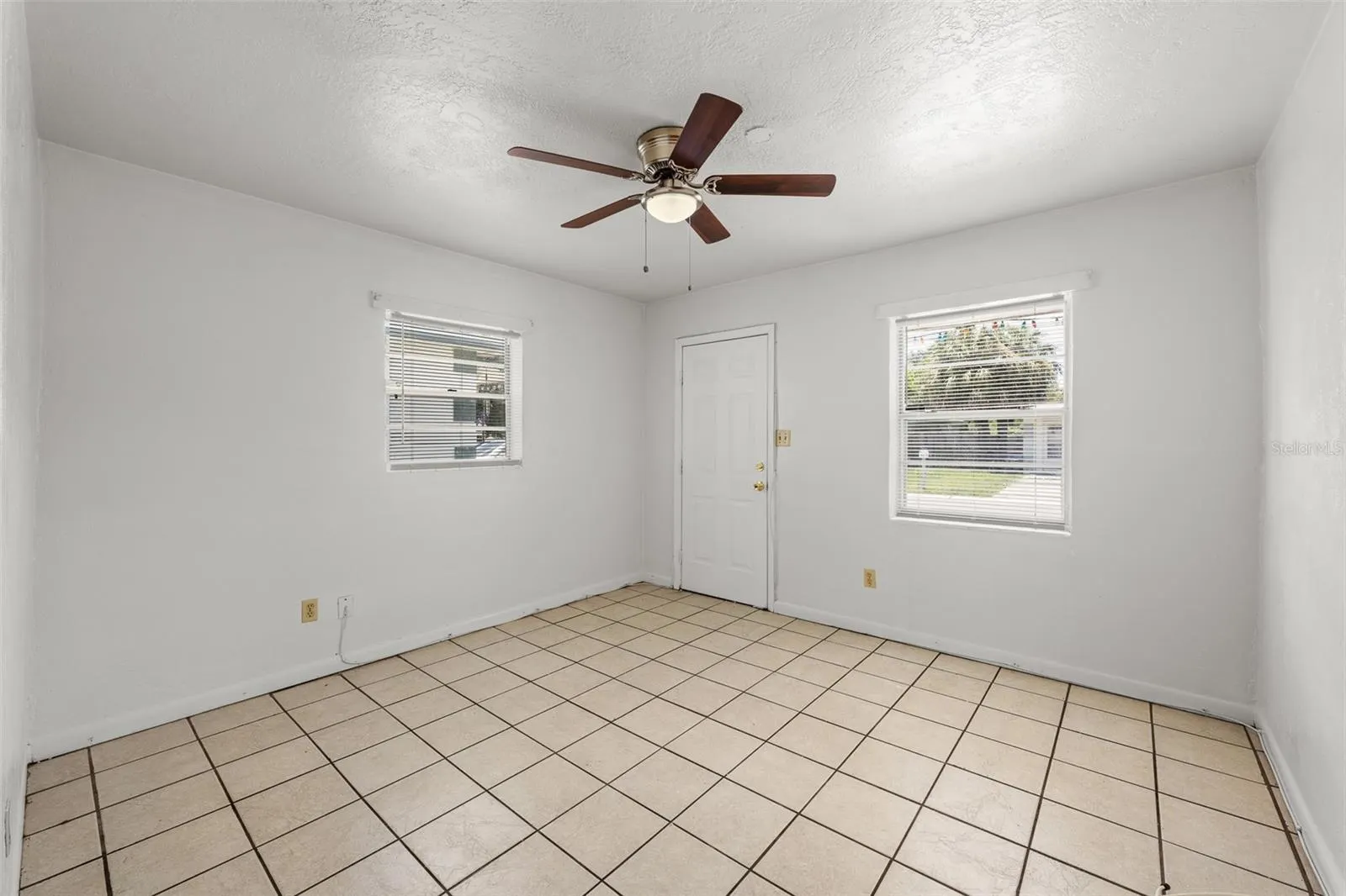 1407 TAFT AVE