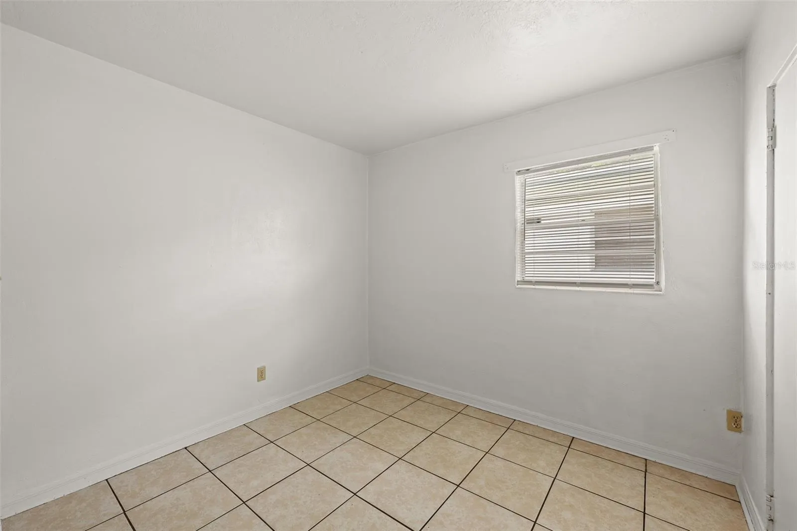 1407 TAFT AVE