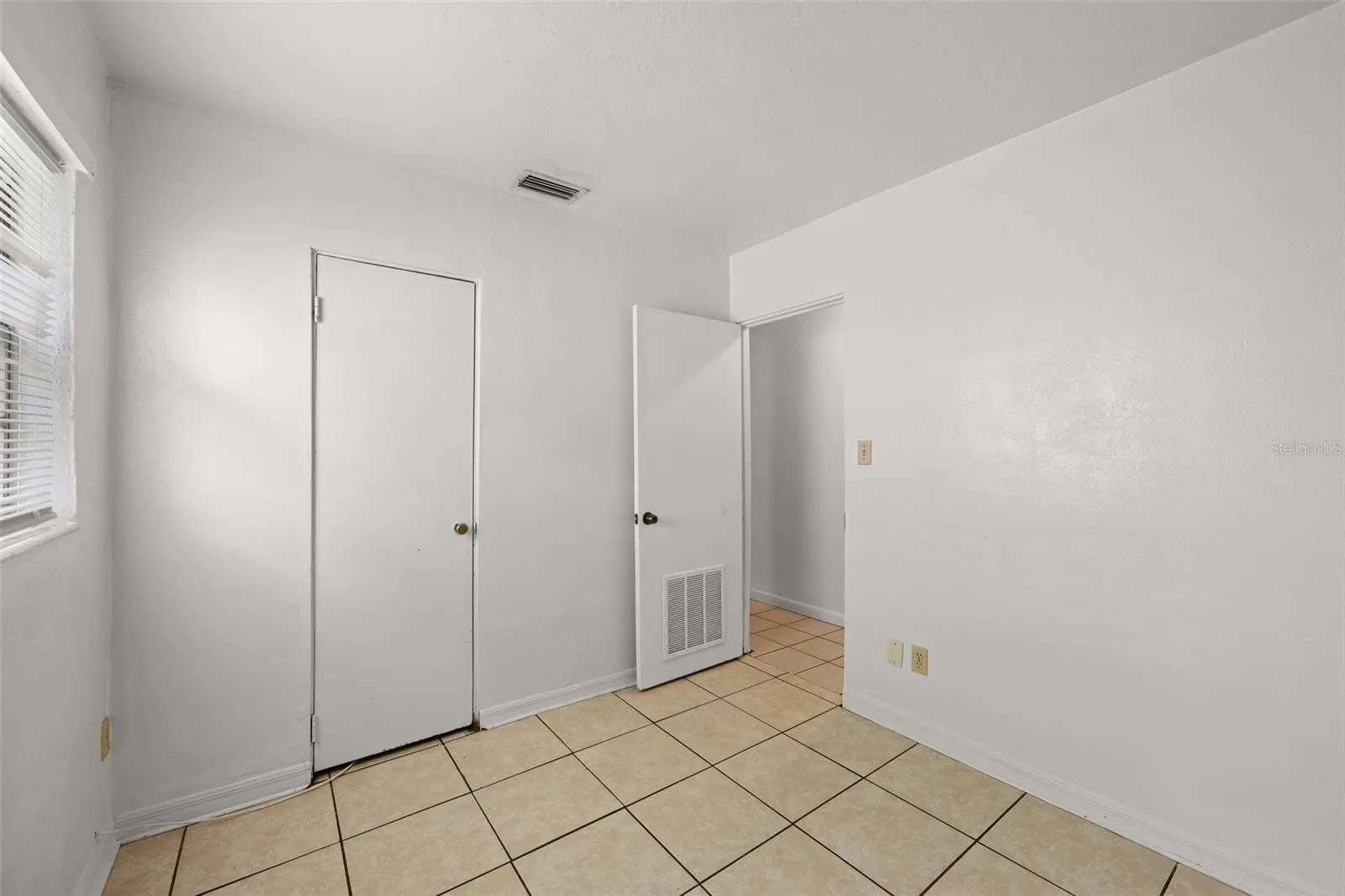 1407 TAFT AVE