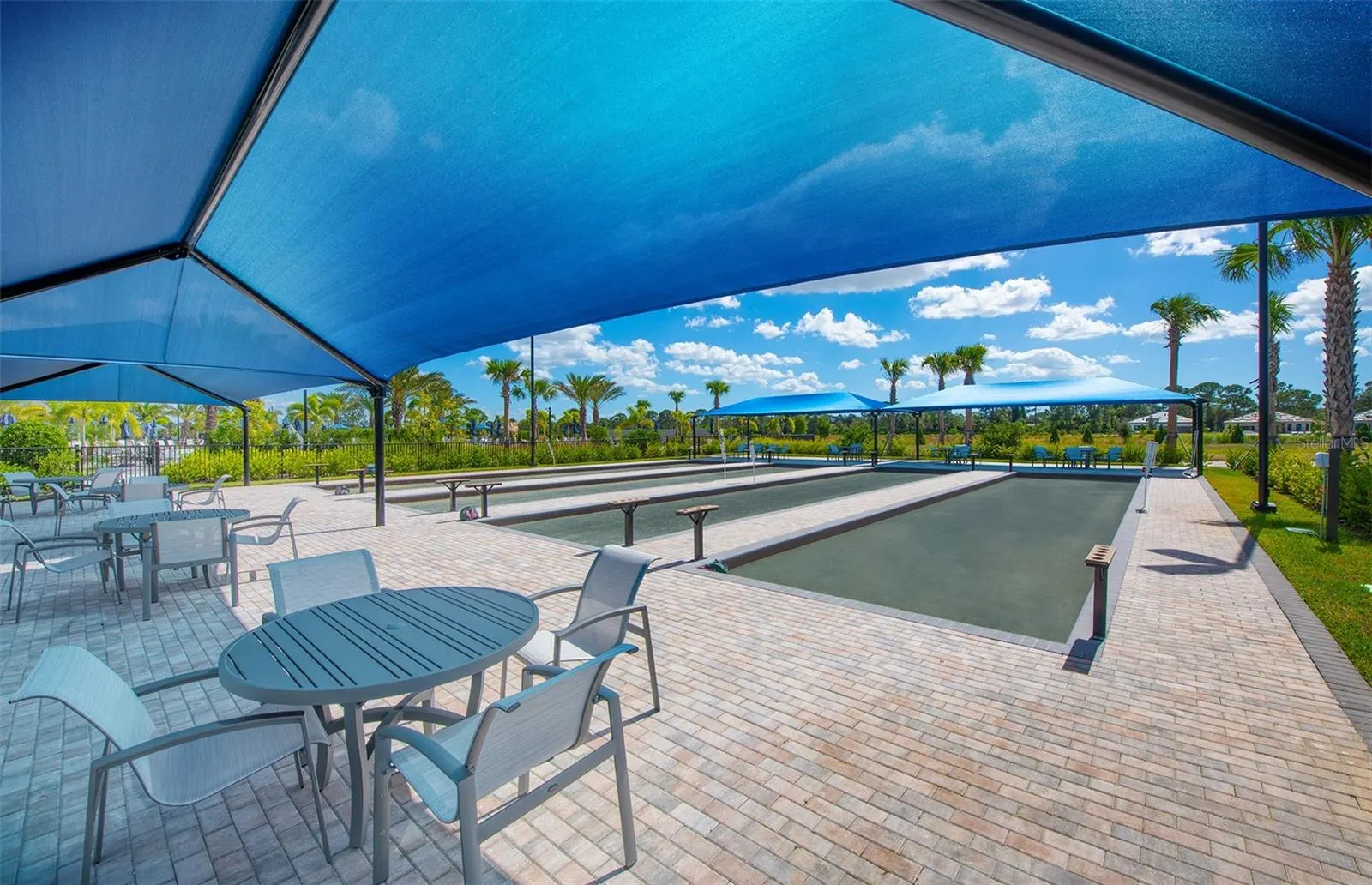 6090 SAWGRASS LAKE CT