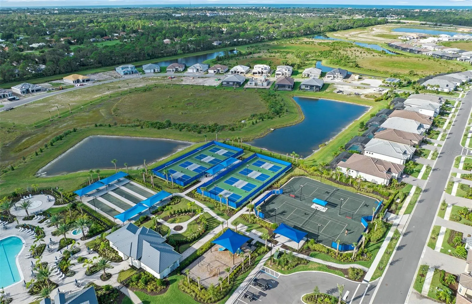6090 SAWGRASS LAKE CT
