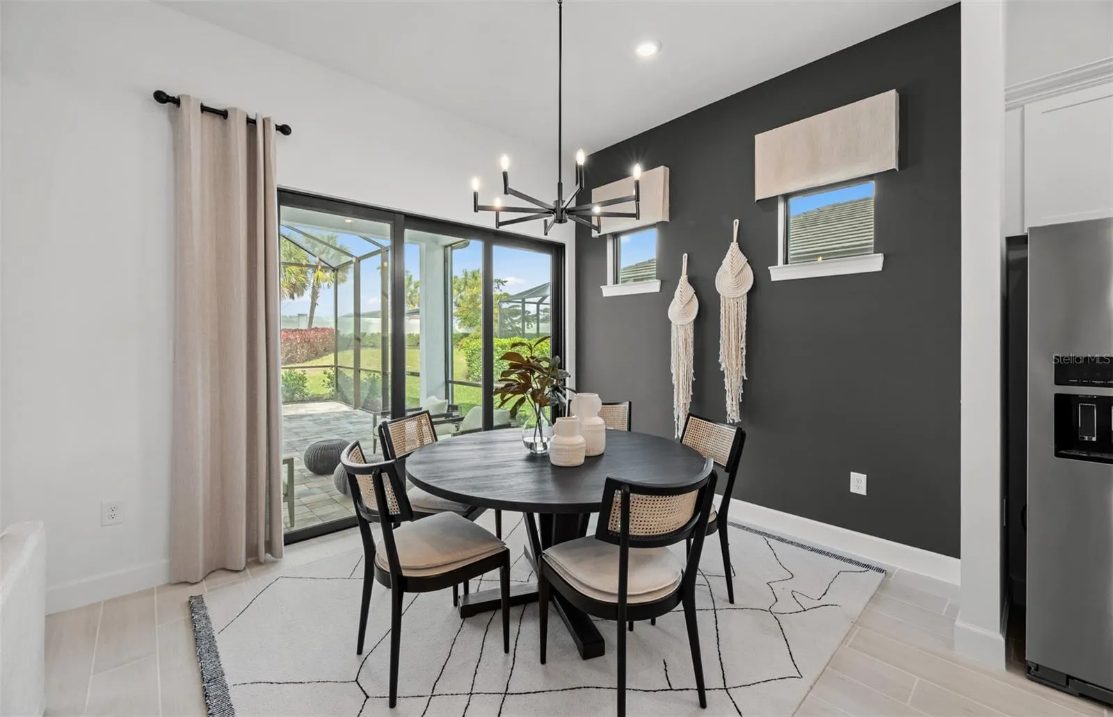 6090 SAWGRASS LAKE CT