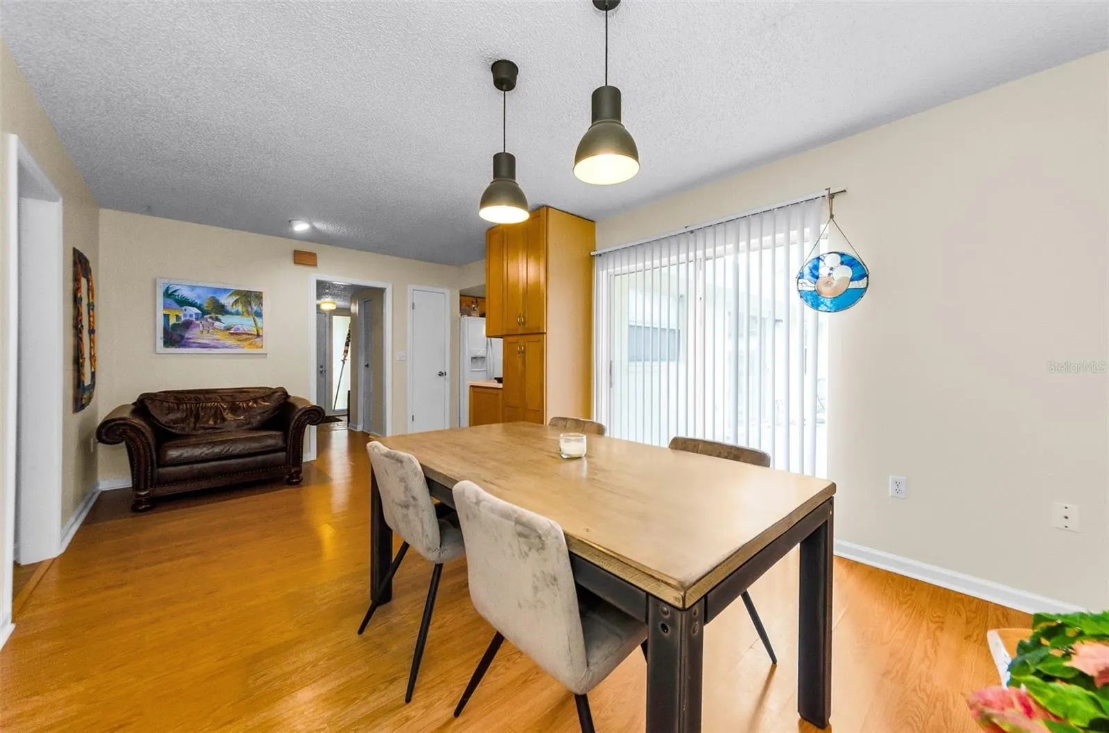 2274 MARSHA DR