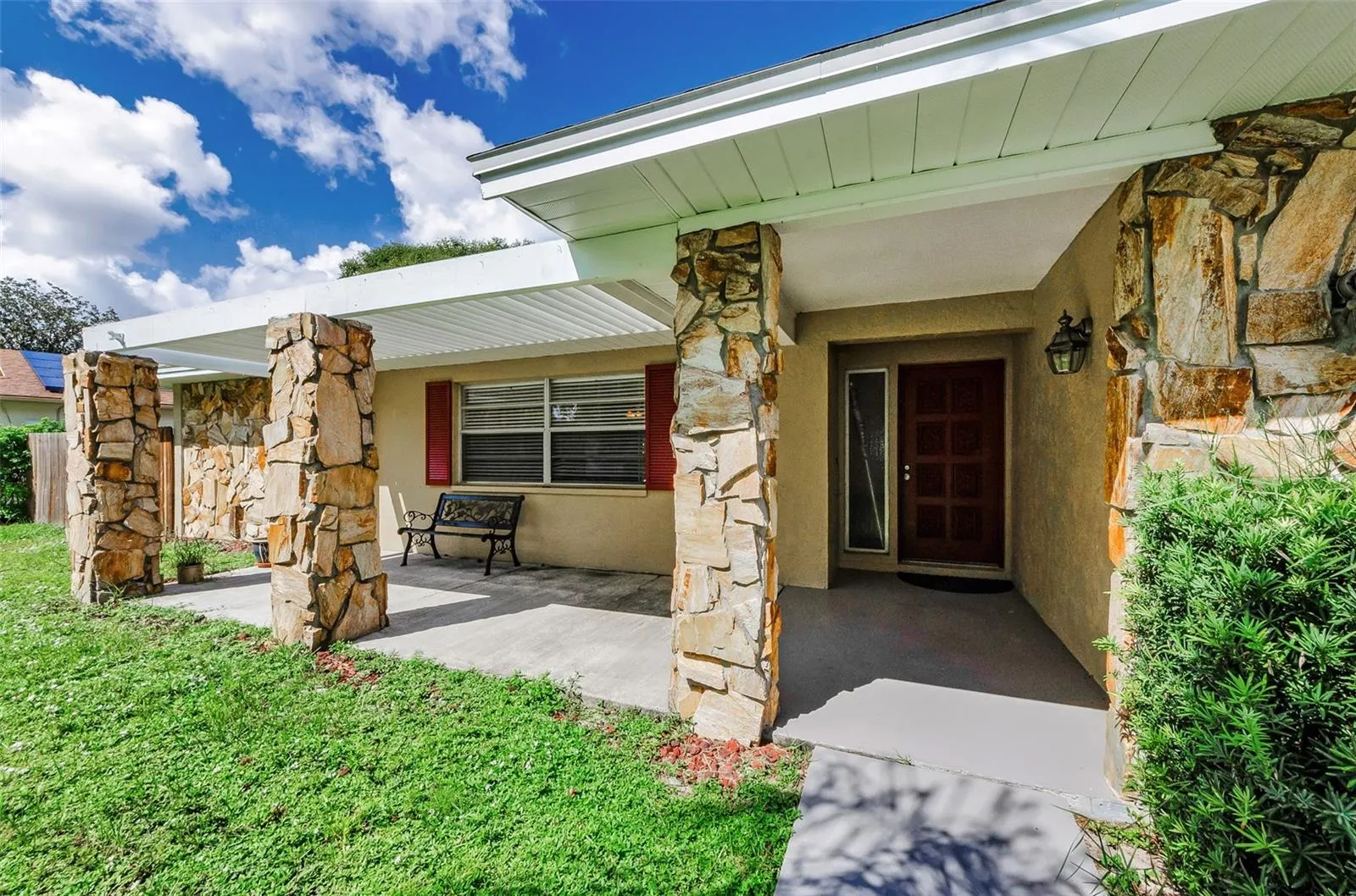 2274 MARSHA DR