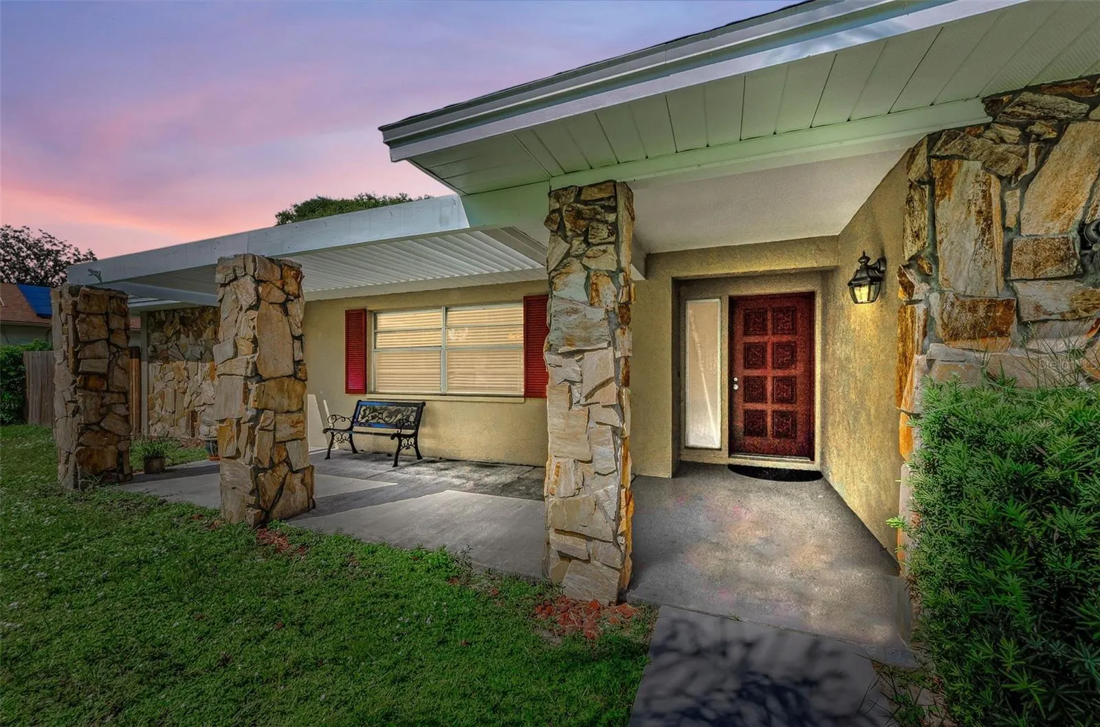 2274 MARSHA DR
