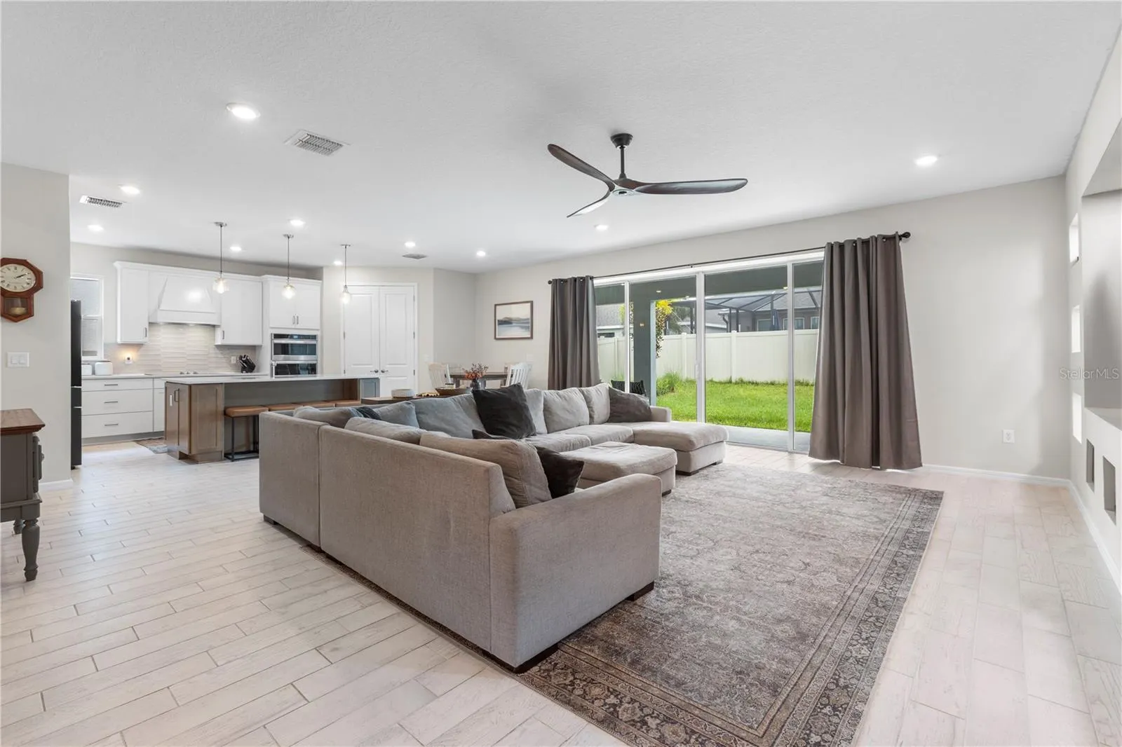 13075 WILLOW GROVE DR