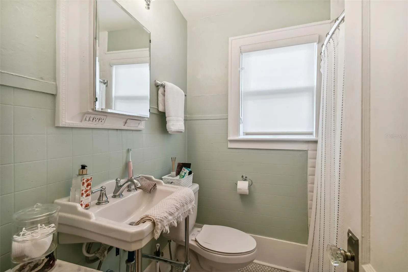 2113 W SOUTHVIEW AVE #A, #A