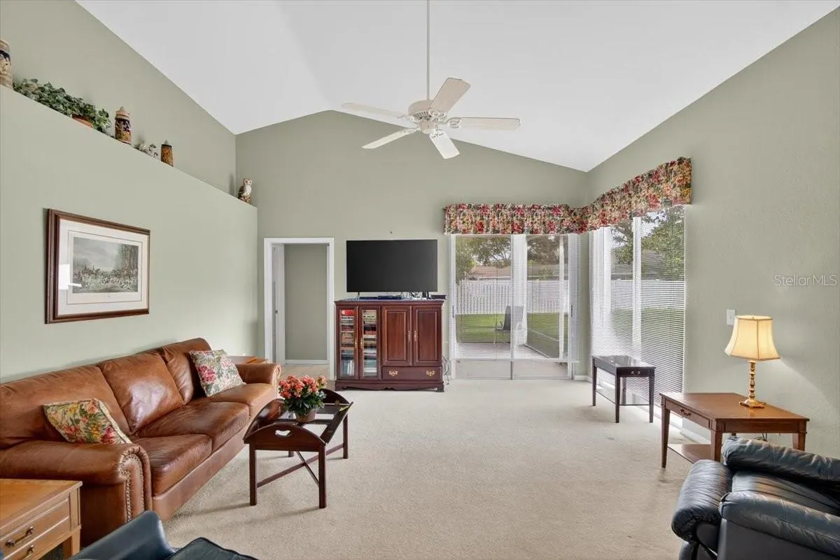 3309 NOHLCREST PL