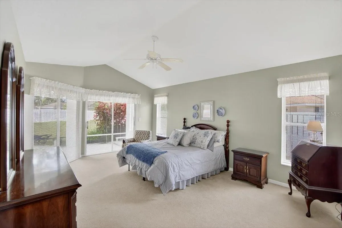 3309 NOHLCREST PL