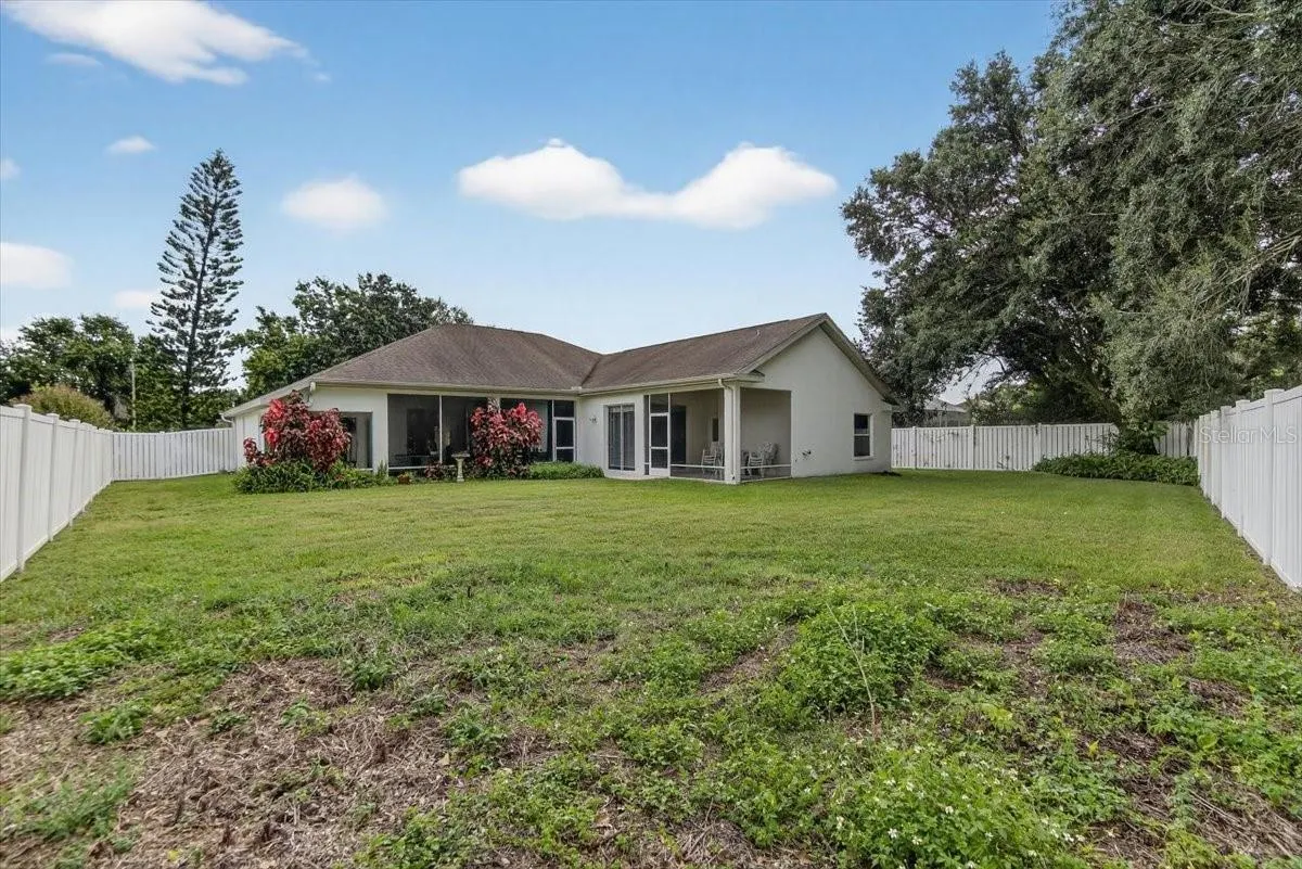 3309 NOHLCREST PL