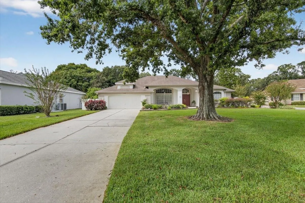 3309 NOHLCREST PL