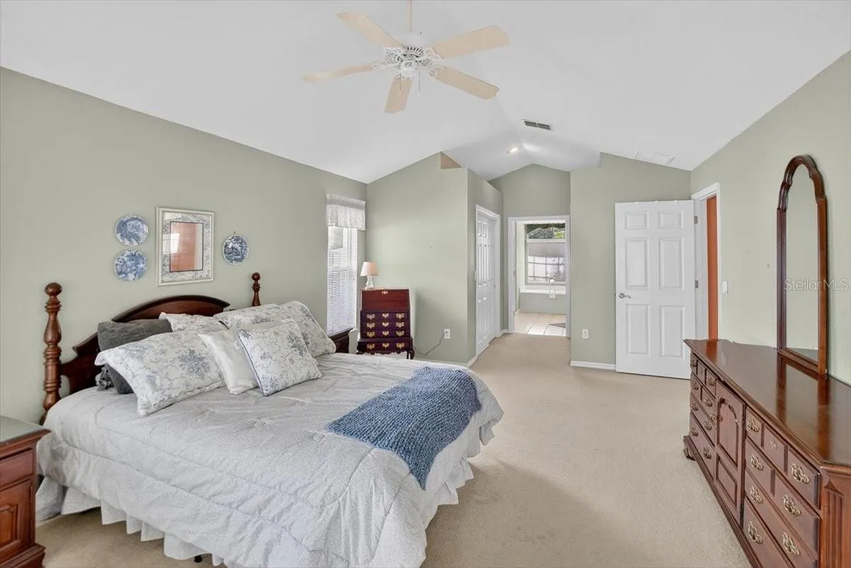 3309 NOHLCREST PL