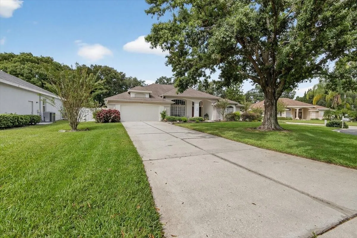 3309 NOHLCREST PL