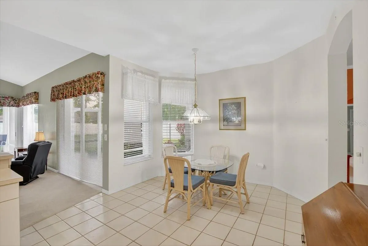 3309 NOHLCREST PL