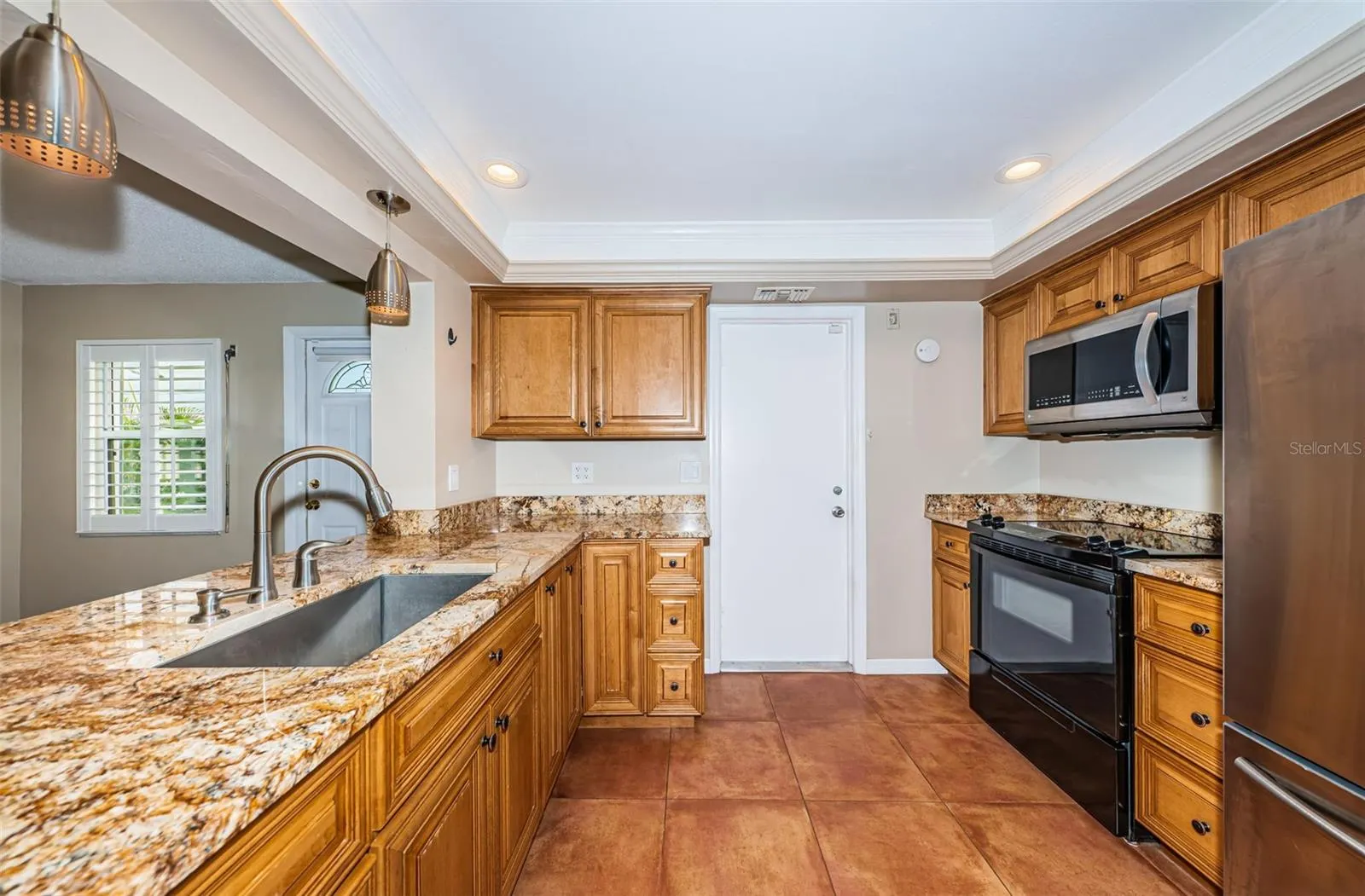 10138 44TH WAY N