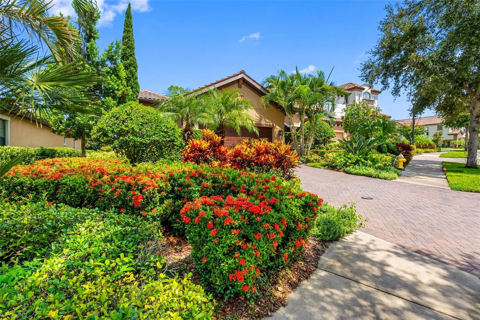 1471 MARINELLA DR