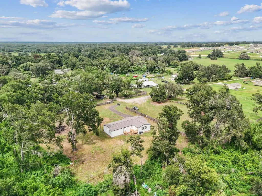 10003 BENJAMIN SMITH DR