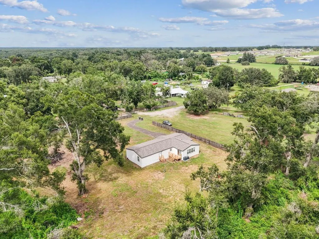 10003 BENJAMIN SMITH DR