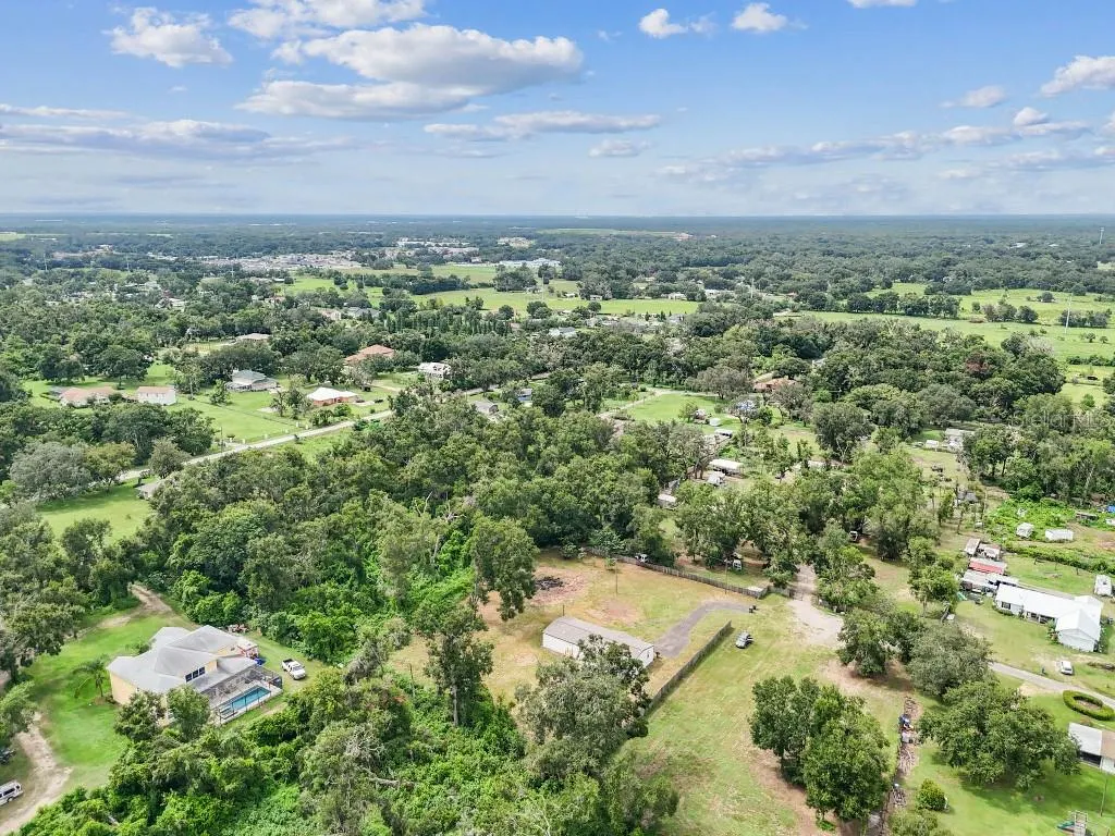 10003 BENJAMIN SMITH DR