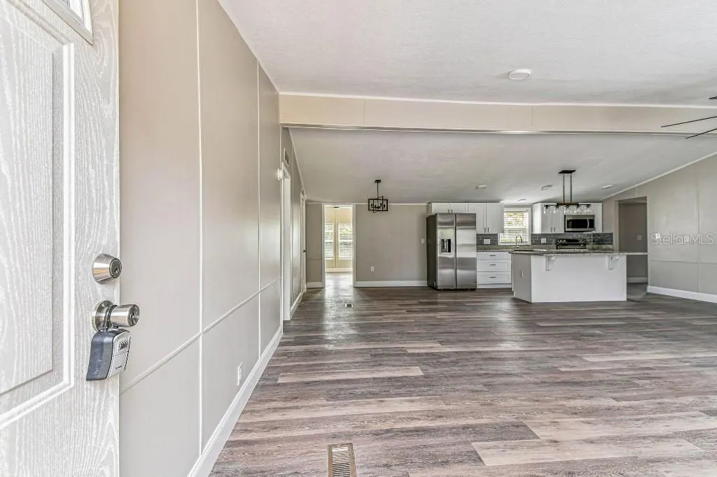 10003 BENJAMIN SMITH DR