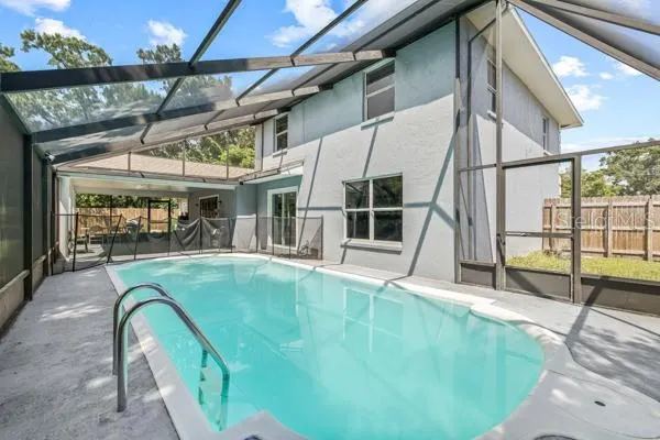 2536 LAKE ELLEN CIR