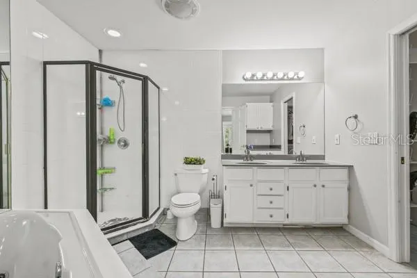 2536 LAKE ELLEN CIR