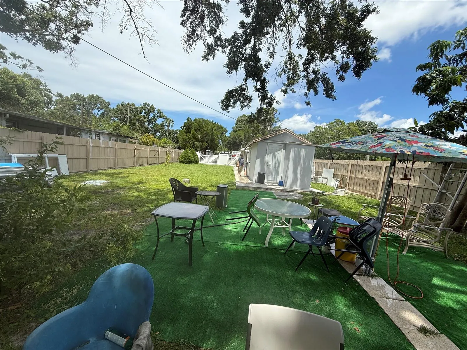 8710 MAYFLOWER RD
