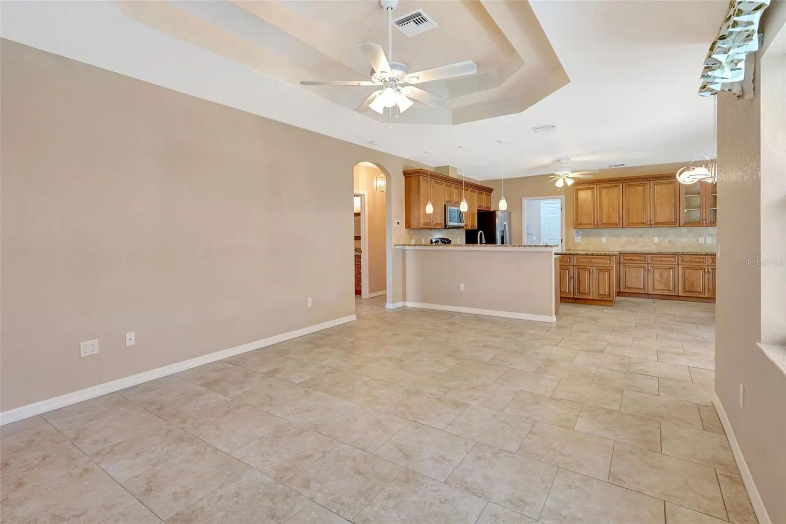 2450 RIO DE JANEIRO AVE