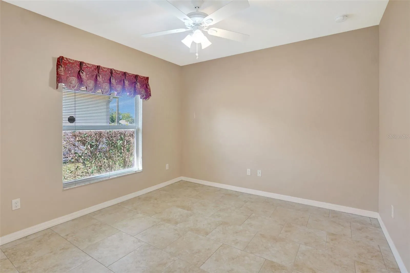 2450 RIO DE JANEIRO AVE