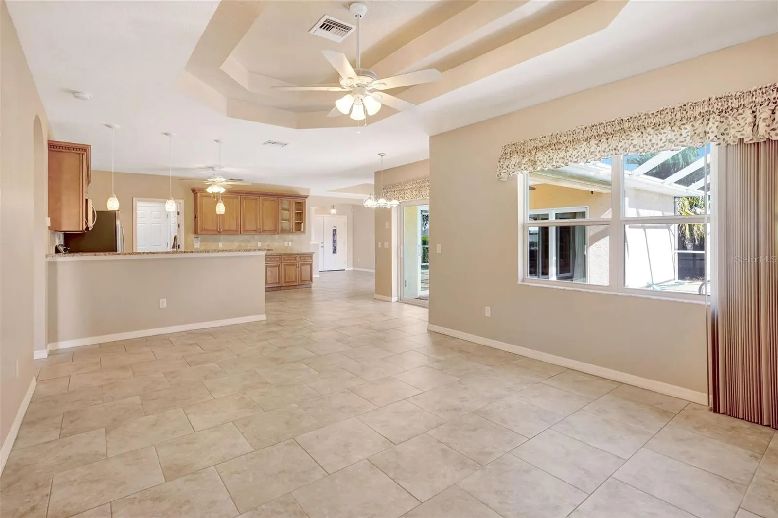 2450 RIO DE JANEIRO AVE