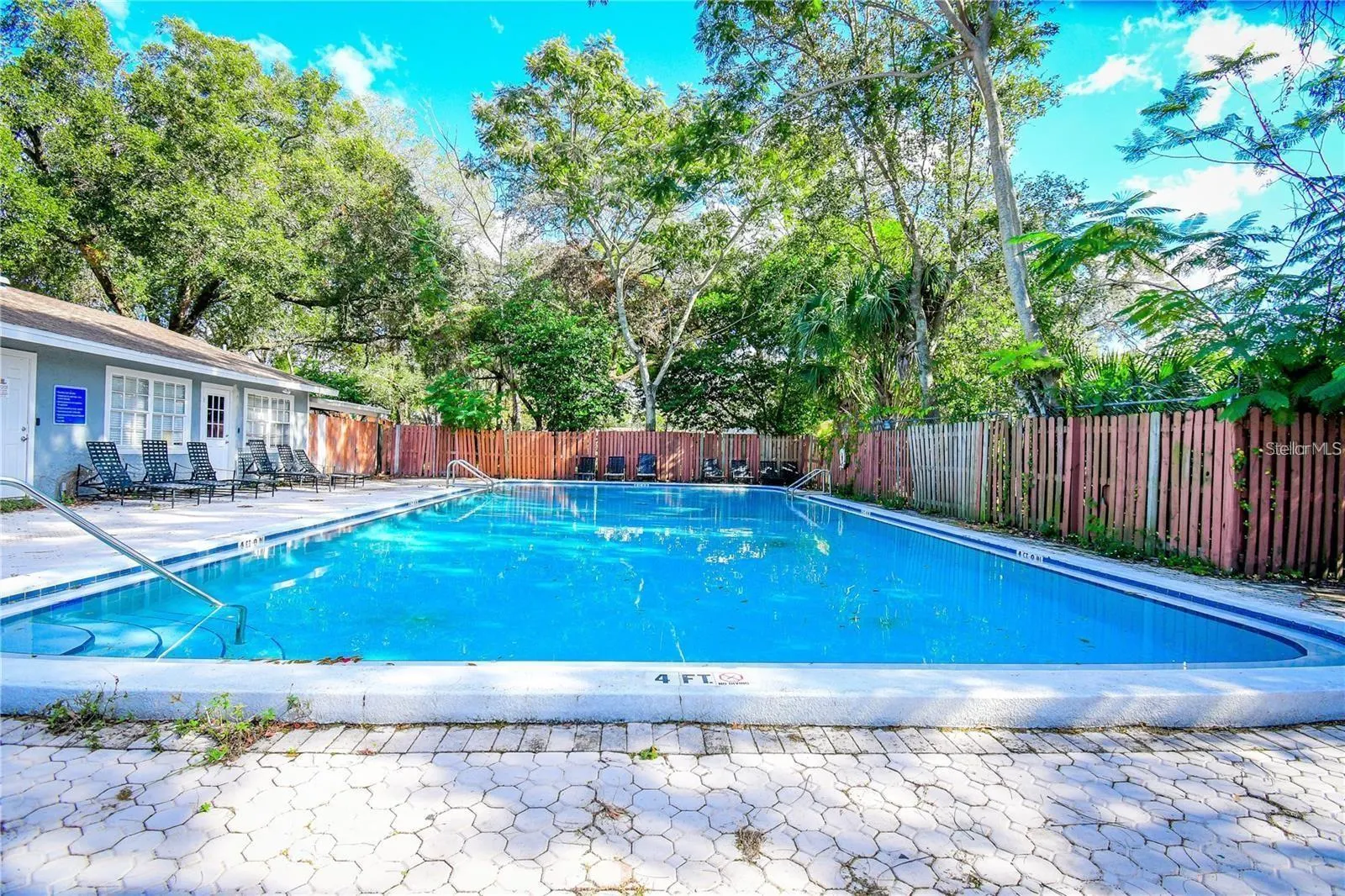 12401 OAK CEDAR PL #201, #201