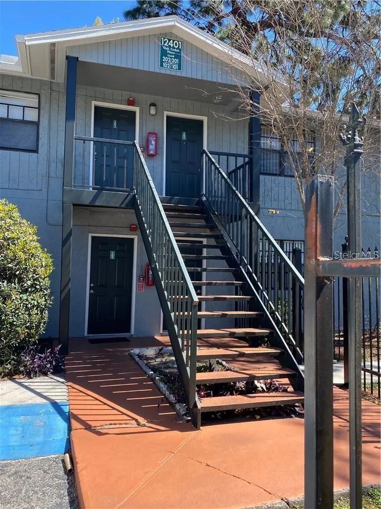 12401 OAK CEDAR PL #201, #201