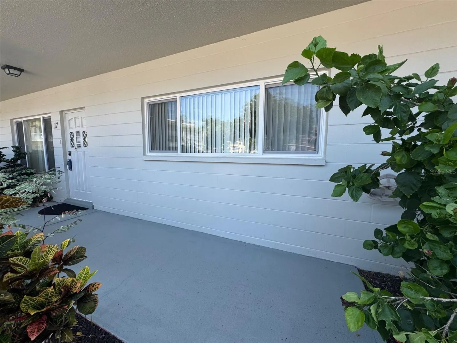 2071 AUSTRALIA WAY W #17, #17