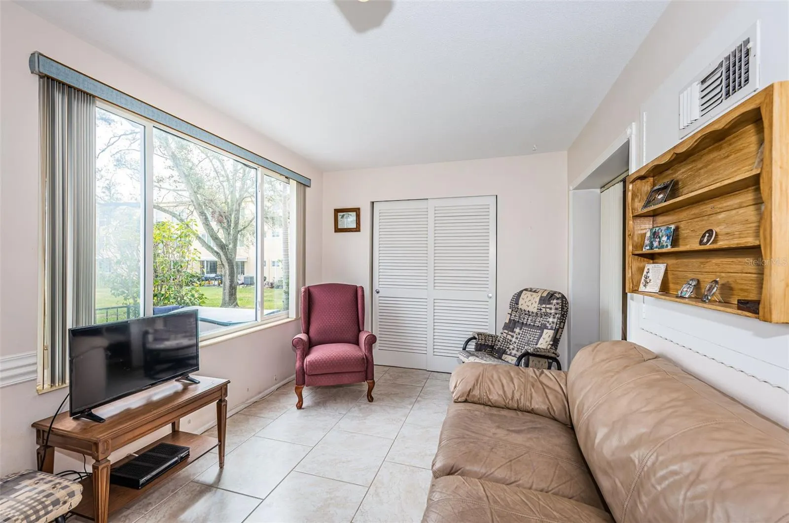 2071 AUSTRALIA WAY W #17, #17