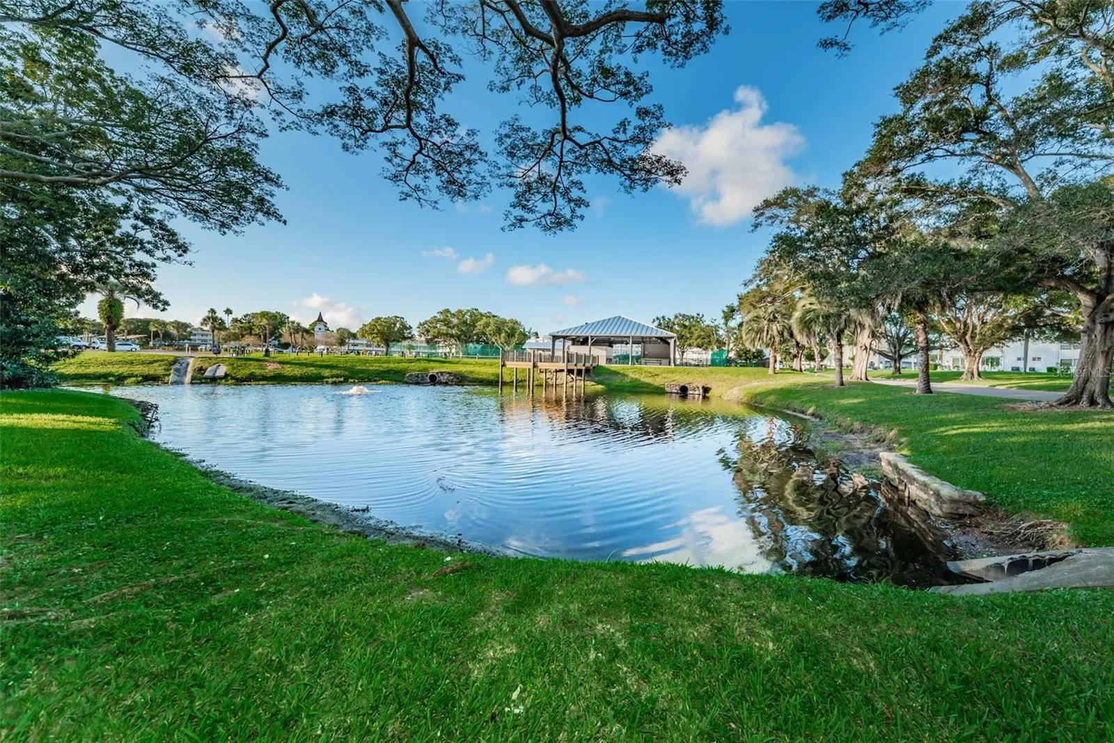 2071 AUSTRALIA WAY W #17, #17