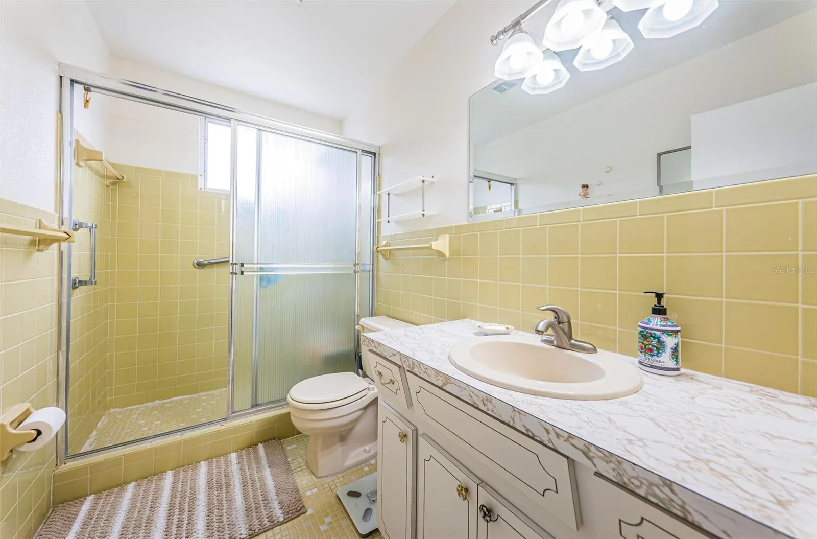 2071 AUSTRALIA WAY W #17, #17