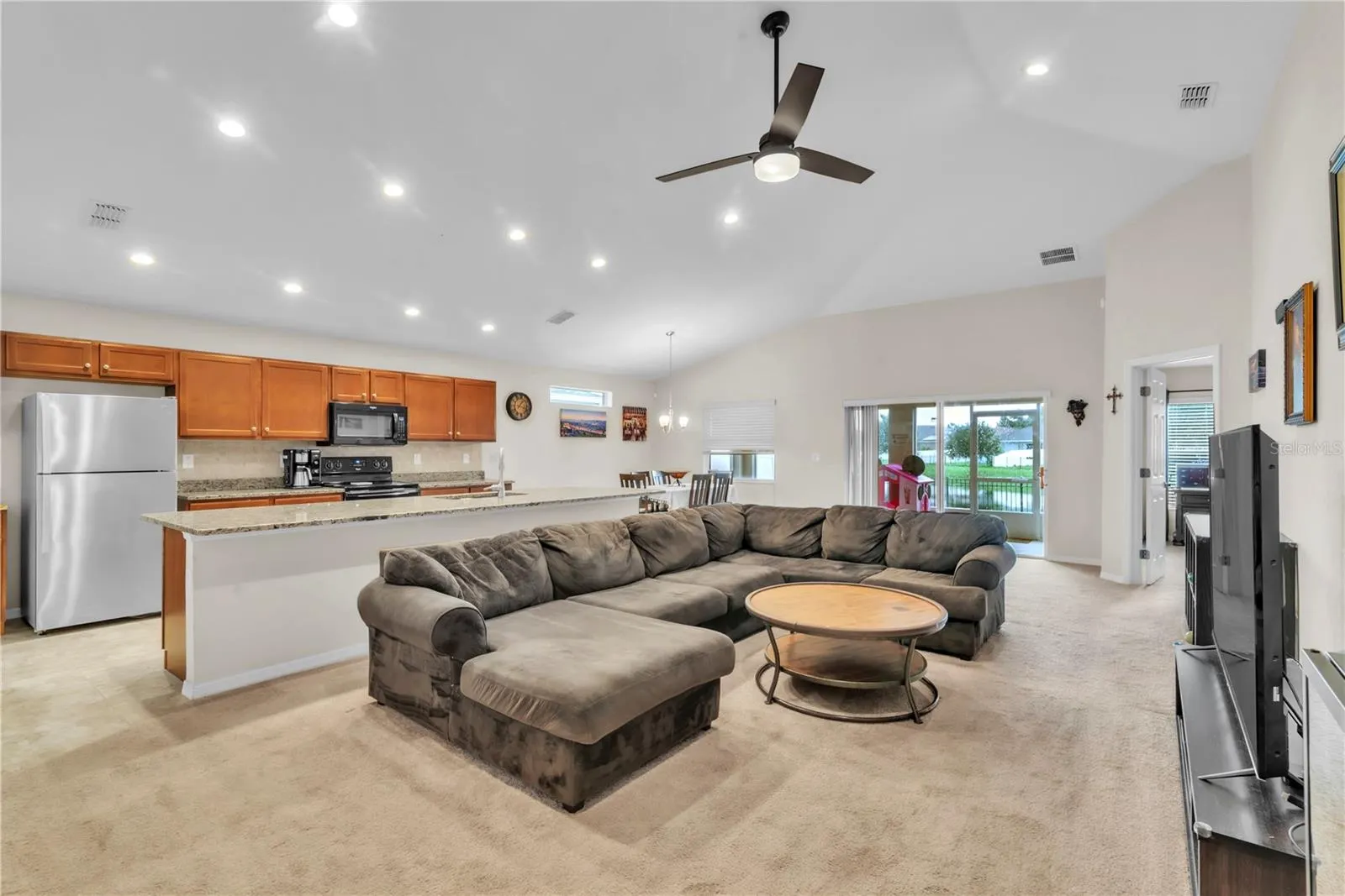3703 PEREGRINE WAY
