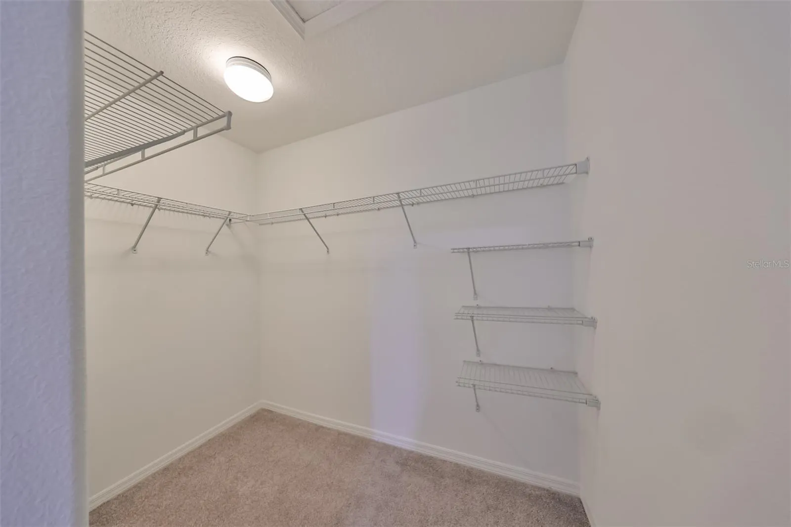 510 LAGUNA MILL DR