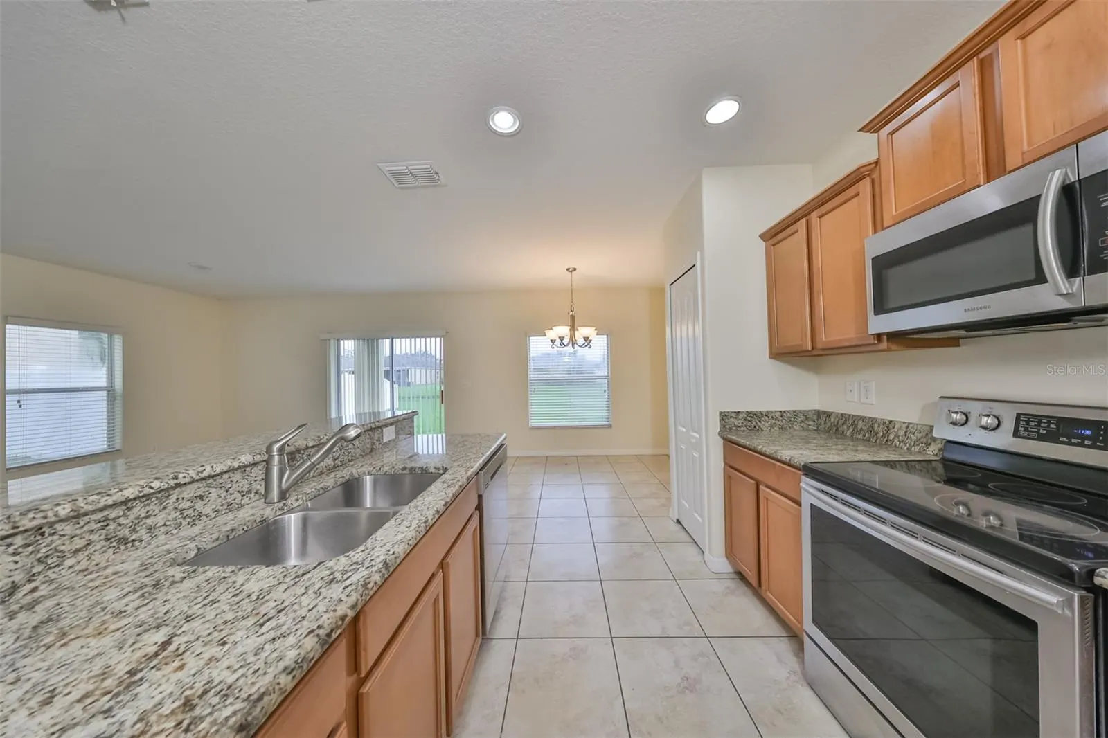 510 LAGUNA MILL DR