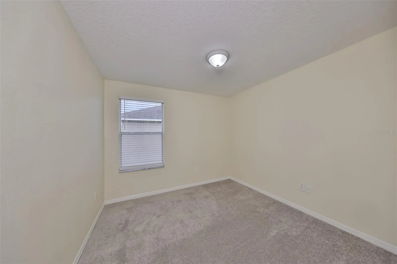 510 LAGUNA MILL DR