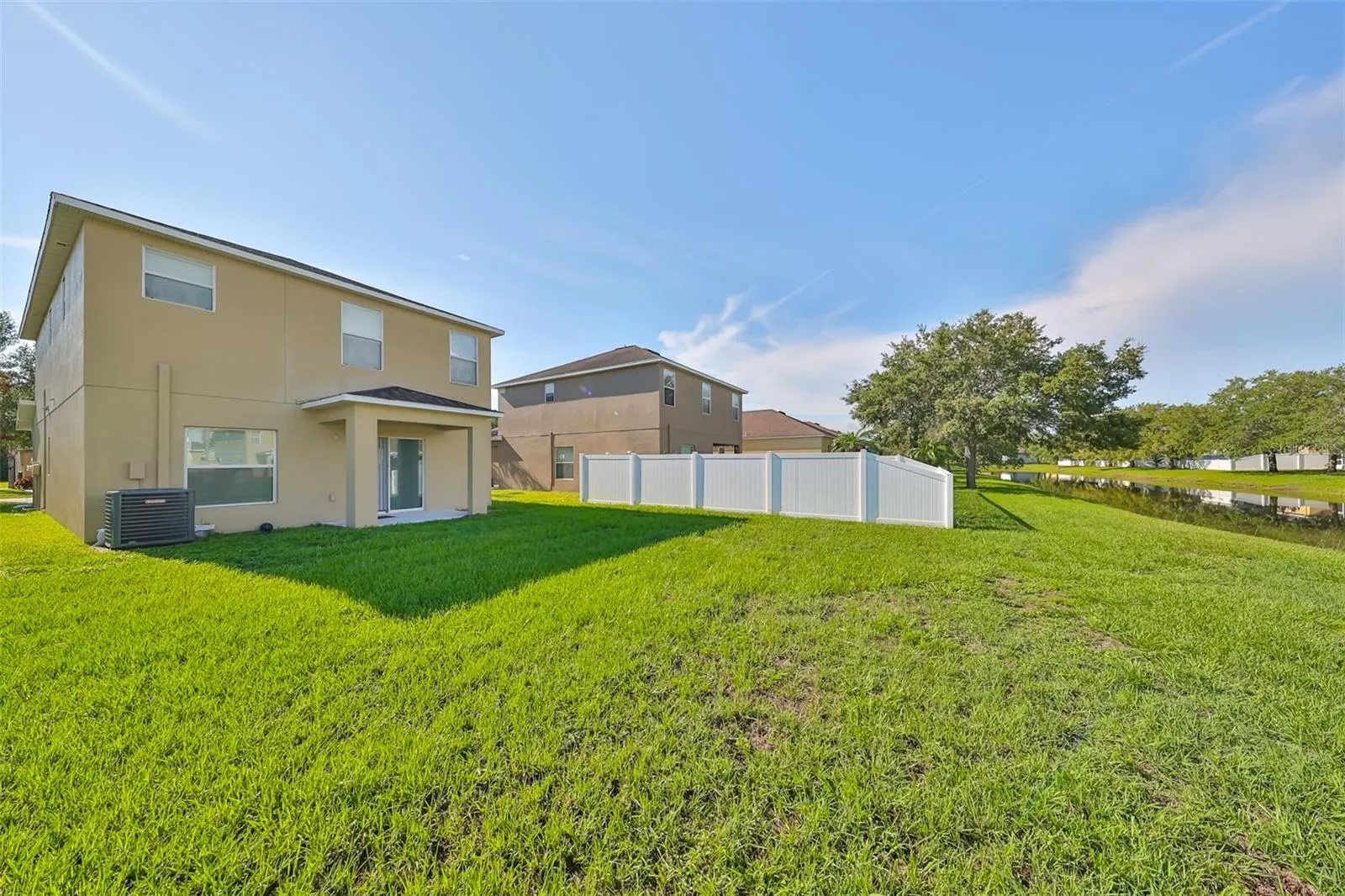 510 LAGUNA MILL DR