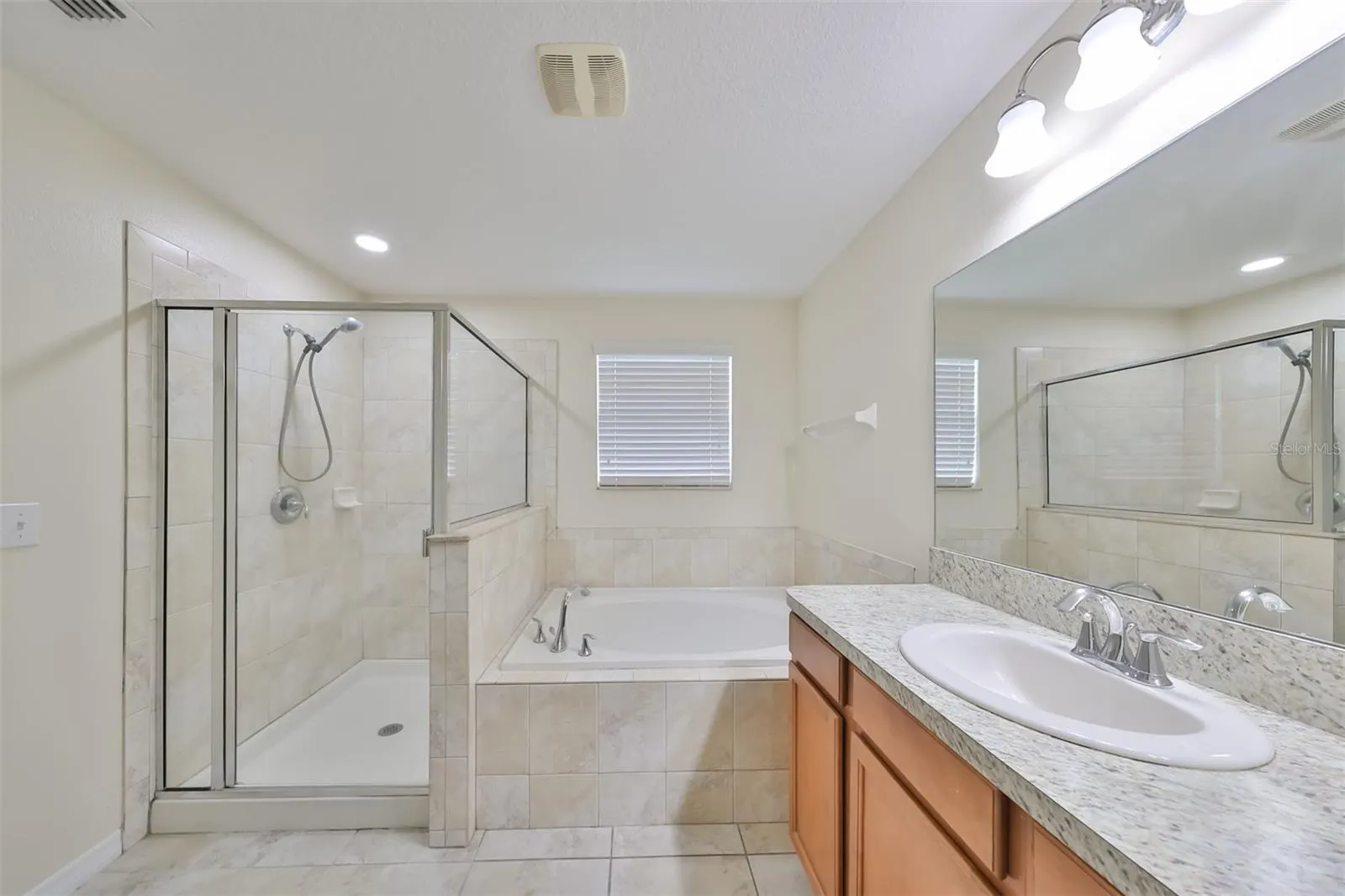 510 LAGUNA MILL DR